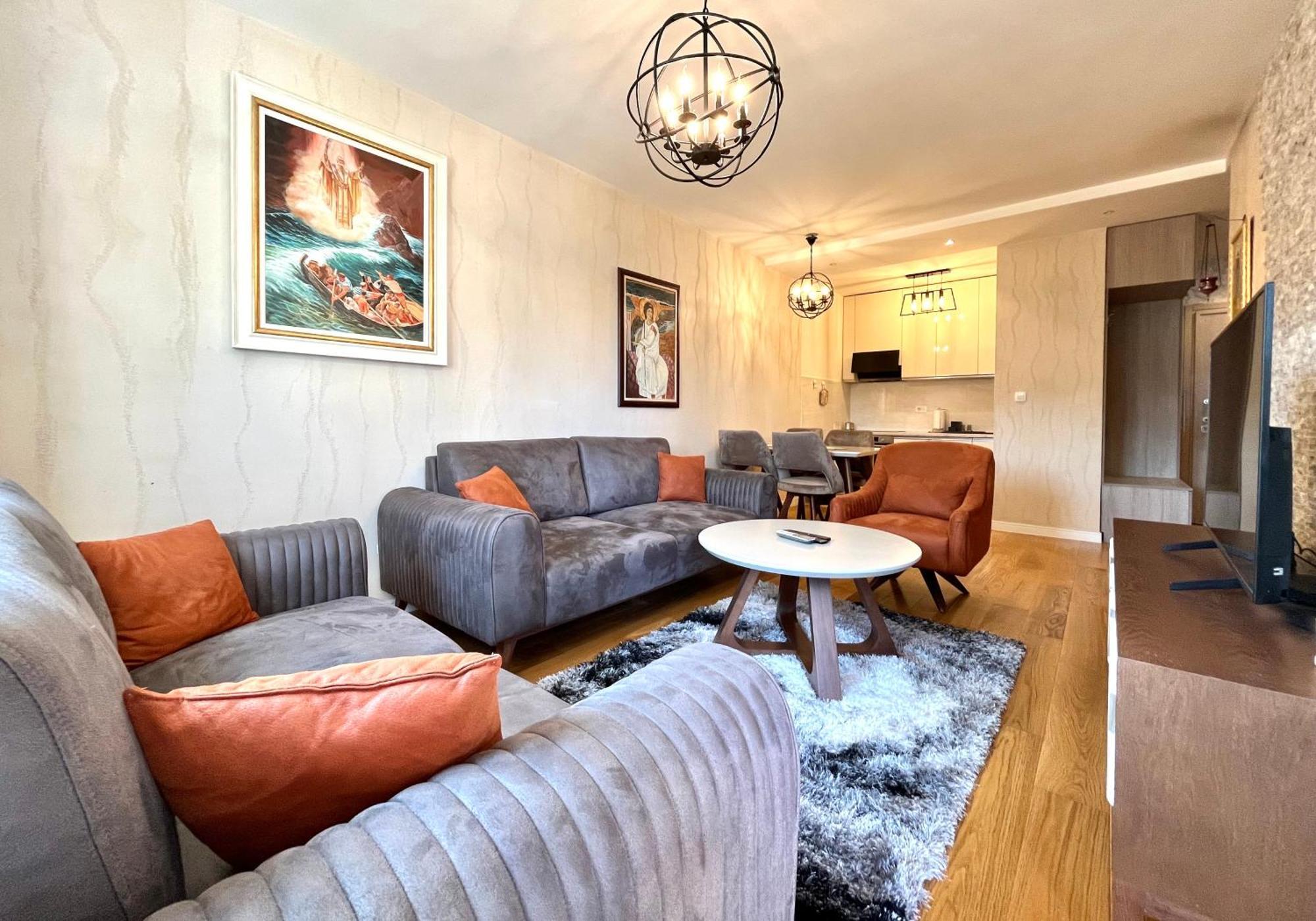 Albatros Apartments بار المظهر الخارجي الصورة
